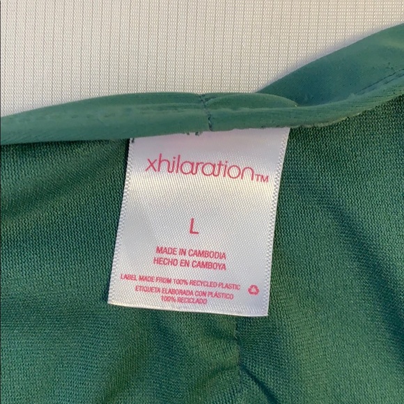 Halter top backless olive green bikini - Picture 4 of 4